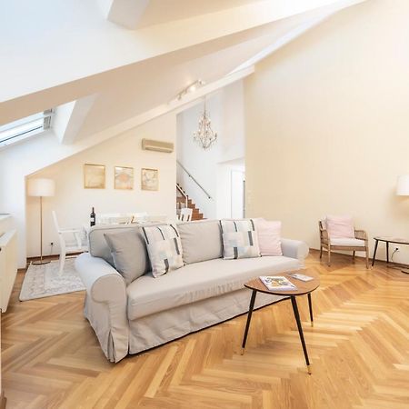 Penthouse Staatsoper Apartment Vienna Exterior photo