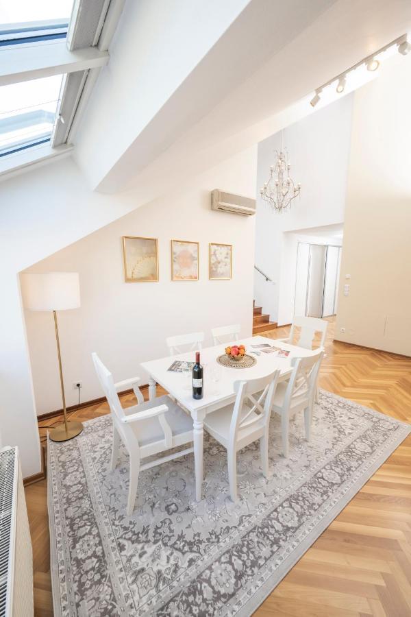 Penthouse Staatsoper Apartment Vienna Exterior photo