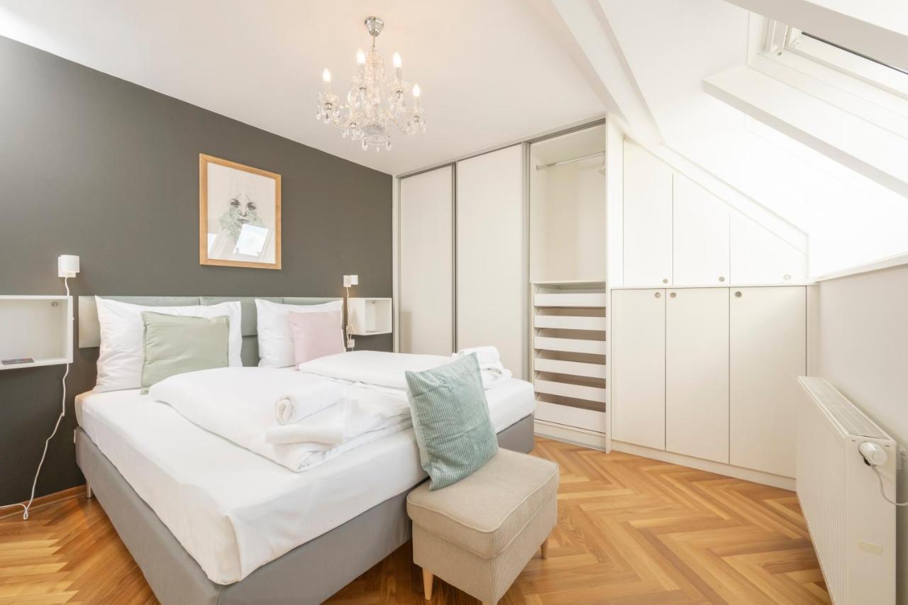 Penthouse Staatsoper Apartment Vienna Exterior photo